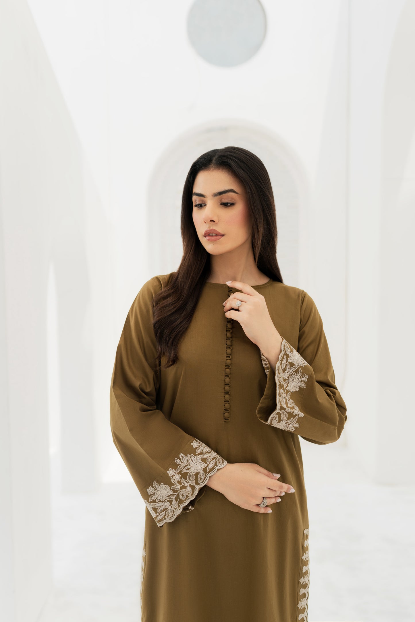 Nashwa Embroidered Suit - 2pc