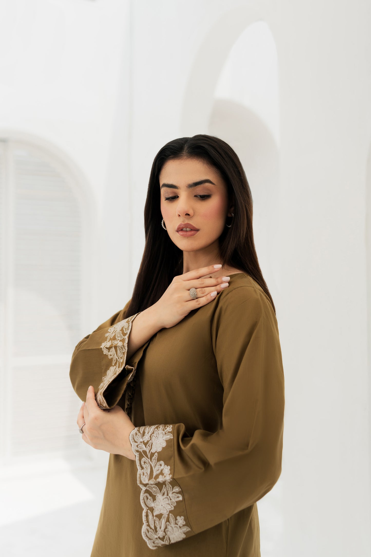 Nashwa Embroidered Suit - 2pc