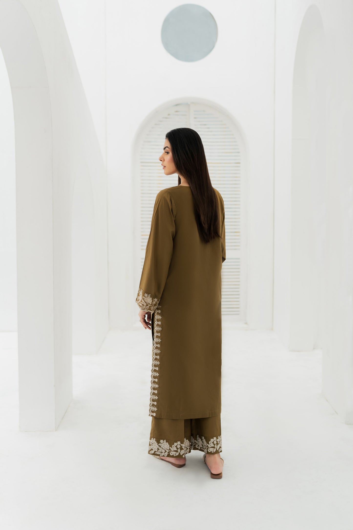Nashwa Embroidered Suit - 2pc