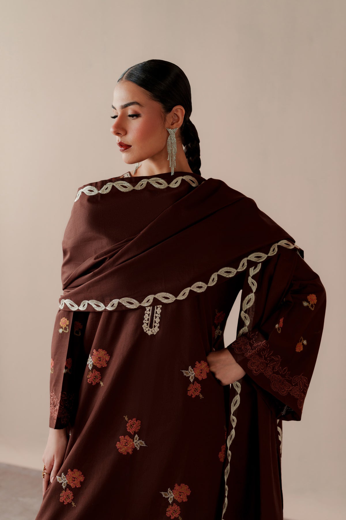 Noshaba Set