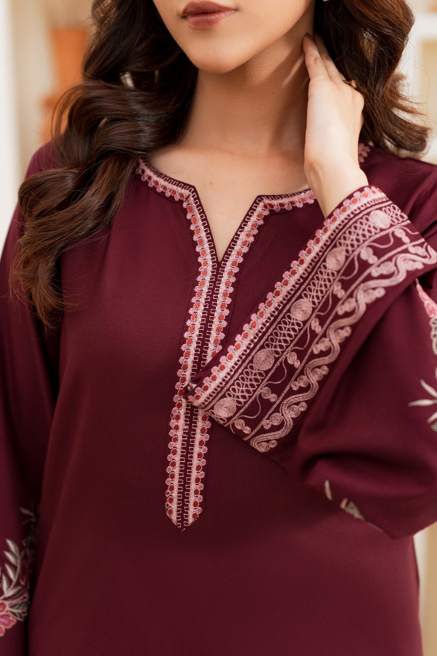 Zahrah Embroidered Suit - 2pc
