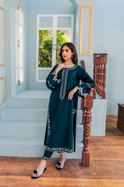 Shayna Embroidered Suit - 3pc